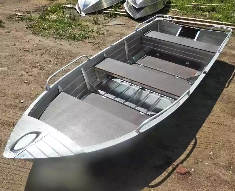 Алюминиевая лодка Вятка-Профи 37 в Казани