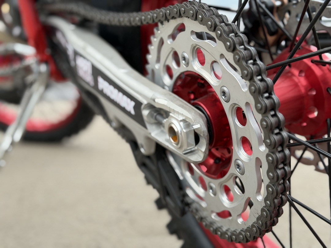 Кроссовый мотоцикл (эндуро) PROMAX WOLVERINE 302 2T EFI в Казани