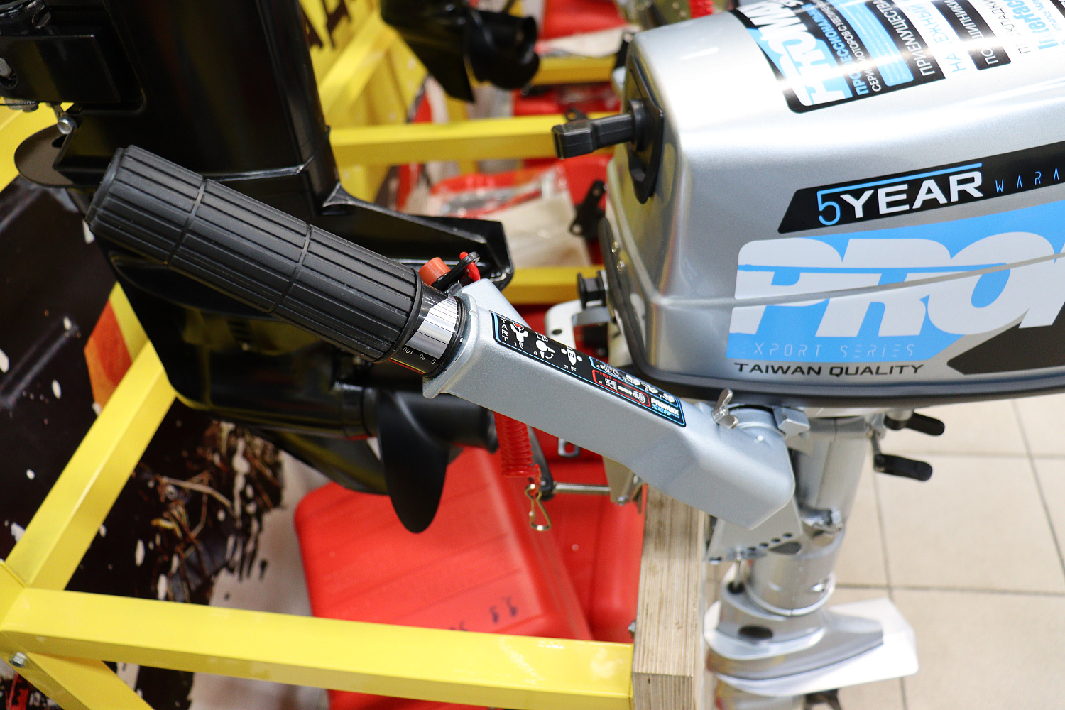 Лодочный мотор PROMAX SP5FHS (внешний бак 12 л) в Казани