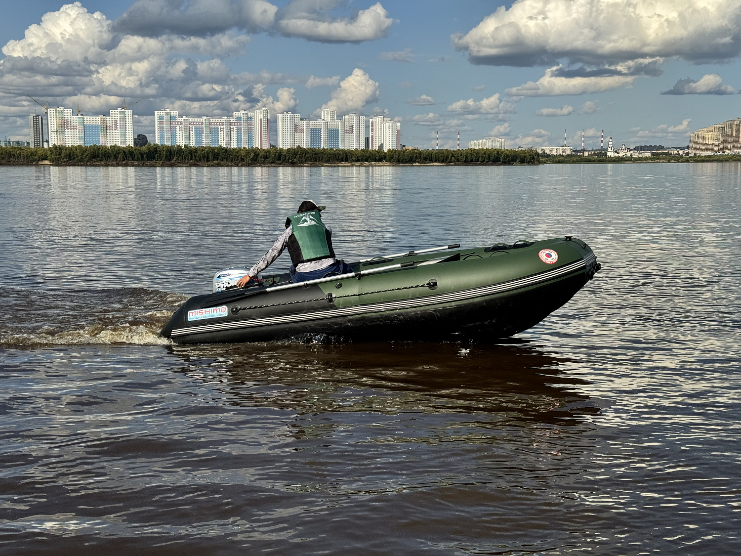 Лодка MISHIMO BIG FLOOR 400 в Казани