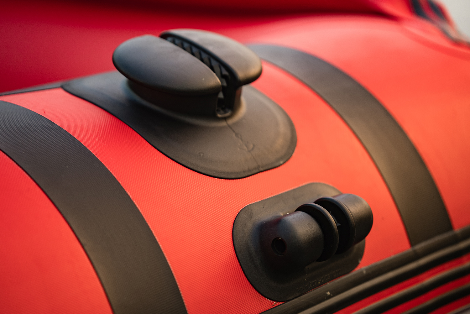 Лодка MISHIMO RIVER FJET PRO 430  под водомет в Казани