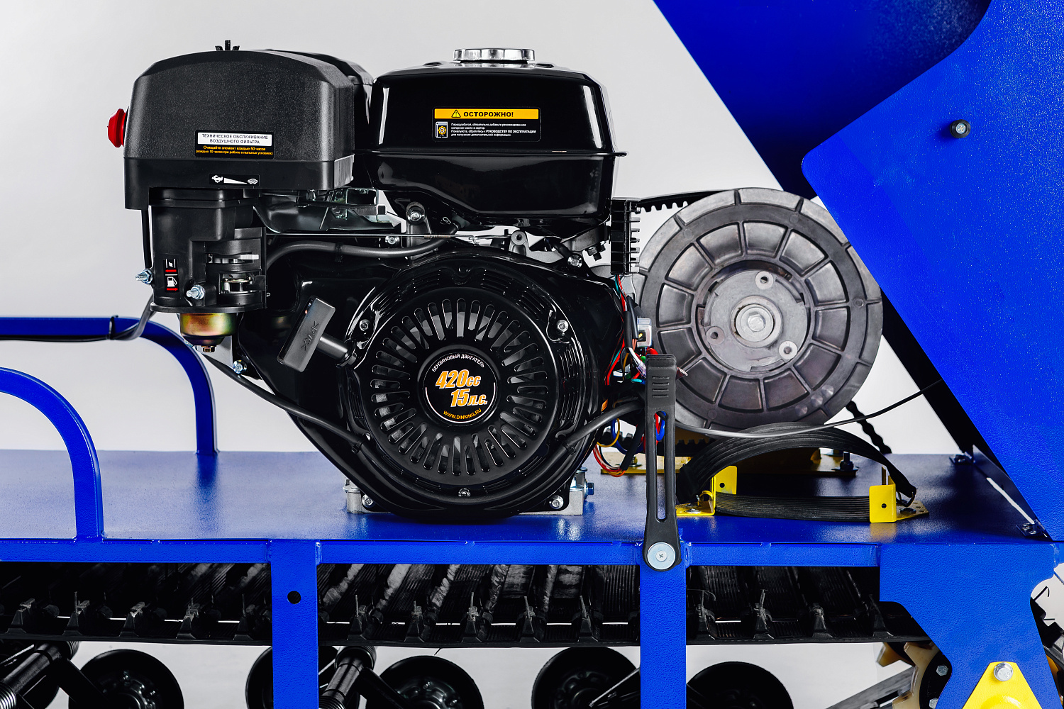 Мотобуксировщик SNOW DOG 17 с эл. запуском (DINKING) в Казани