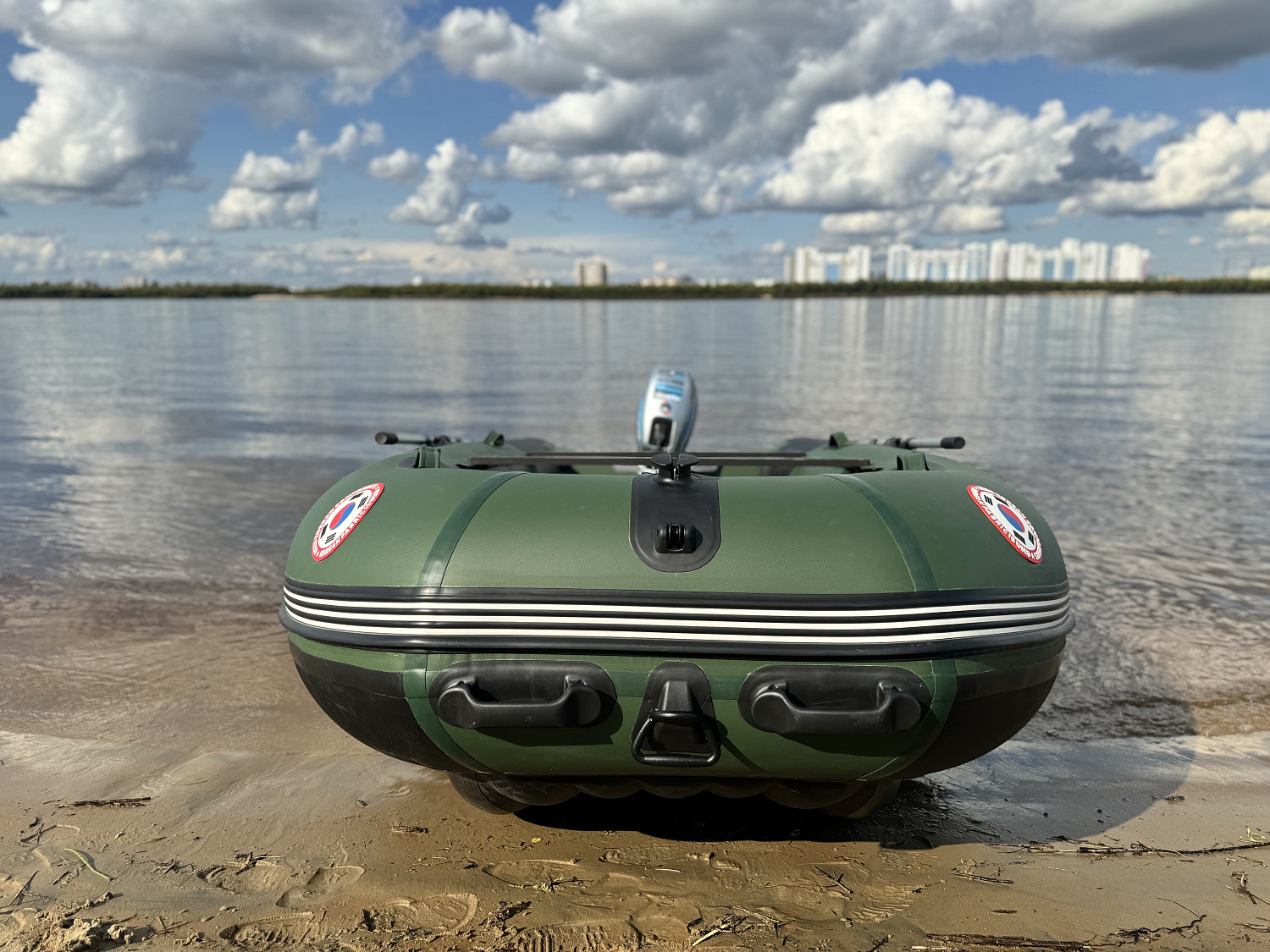 Лодка MISHIMO BIG FLOOR 400 в Казани