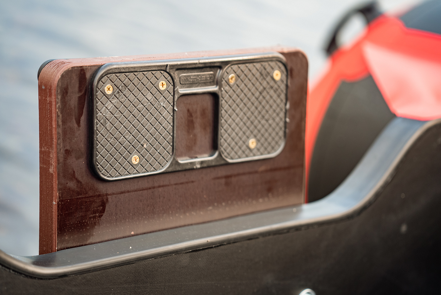 Лодка MISHIMO RIVER FJET PRO 430  под водомет в Казани